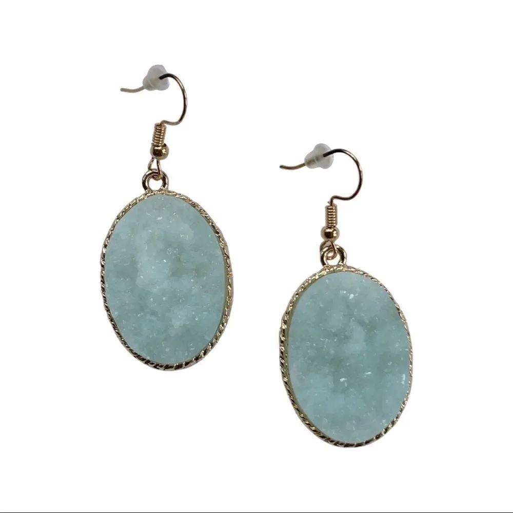 Light Mint/Sea Foam Green Druzy Stone Fishhook Earrings • NWT